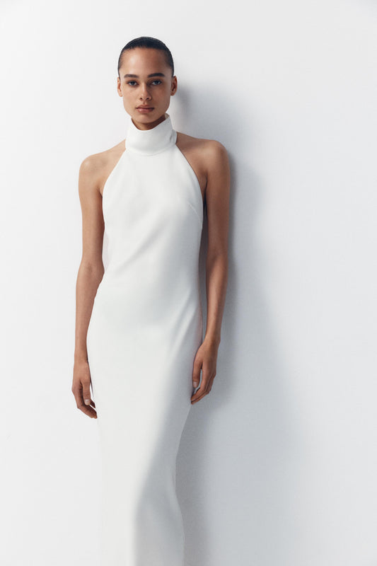 Vestido Blanco Largo con cuello Zara