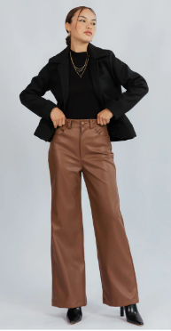 Pantalón de Cuerina Zara