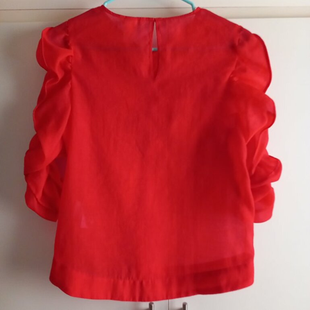 BLUSA ROJA H&M